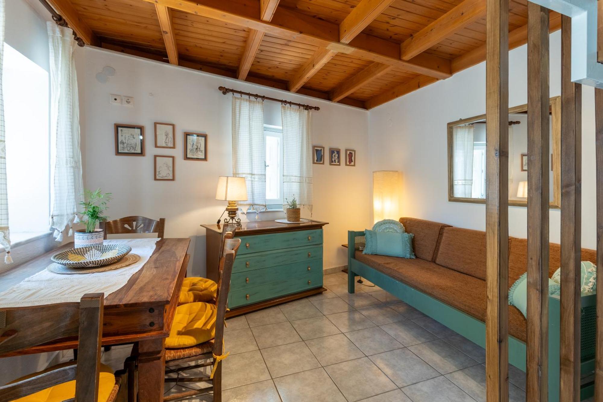 Spacious Home With Yard, Mytilene Lesvos Extérieur photo